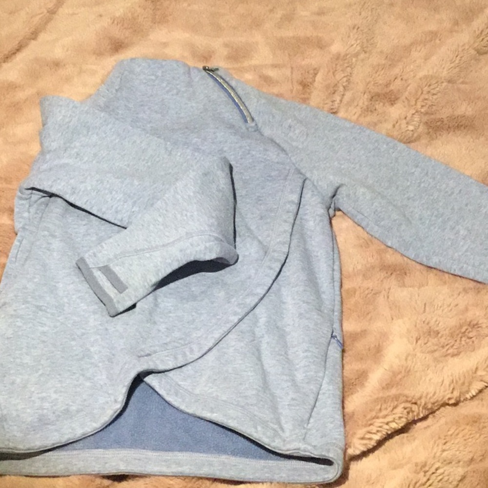 Athleta girl sweatshirt size L girls 10-12